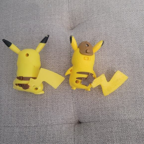 Pikachu Mc Donald's And Detective Pikachu Burger King Toys - Picture 2 of 4